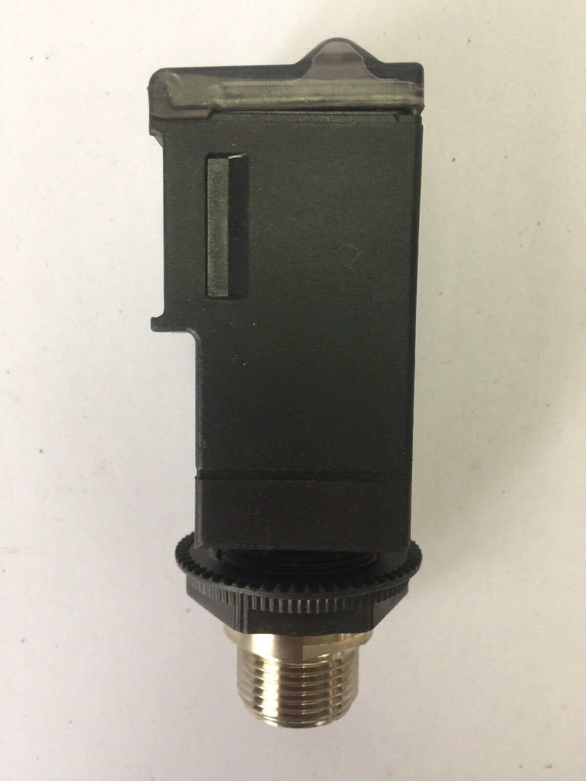 ALLEN BRADLEY 42GDP-9004-QD8 PHOTOSWITCH DIFFUSE DIAGNOSTIC SENSOR 90-264VAC