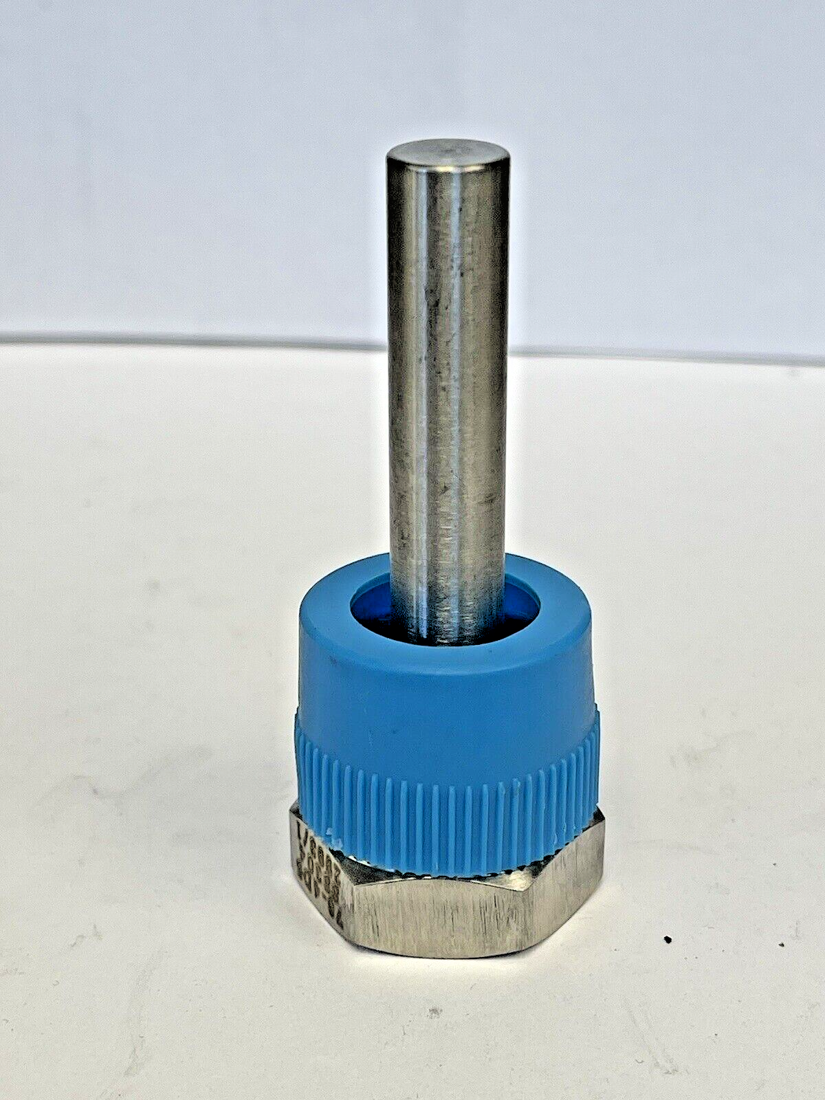 76-4D5 -SS304 - 2993/1 - Thermowell - 3/4" NPT Thread, 2.5" Stem - 304 SS BODY