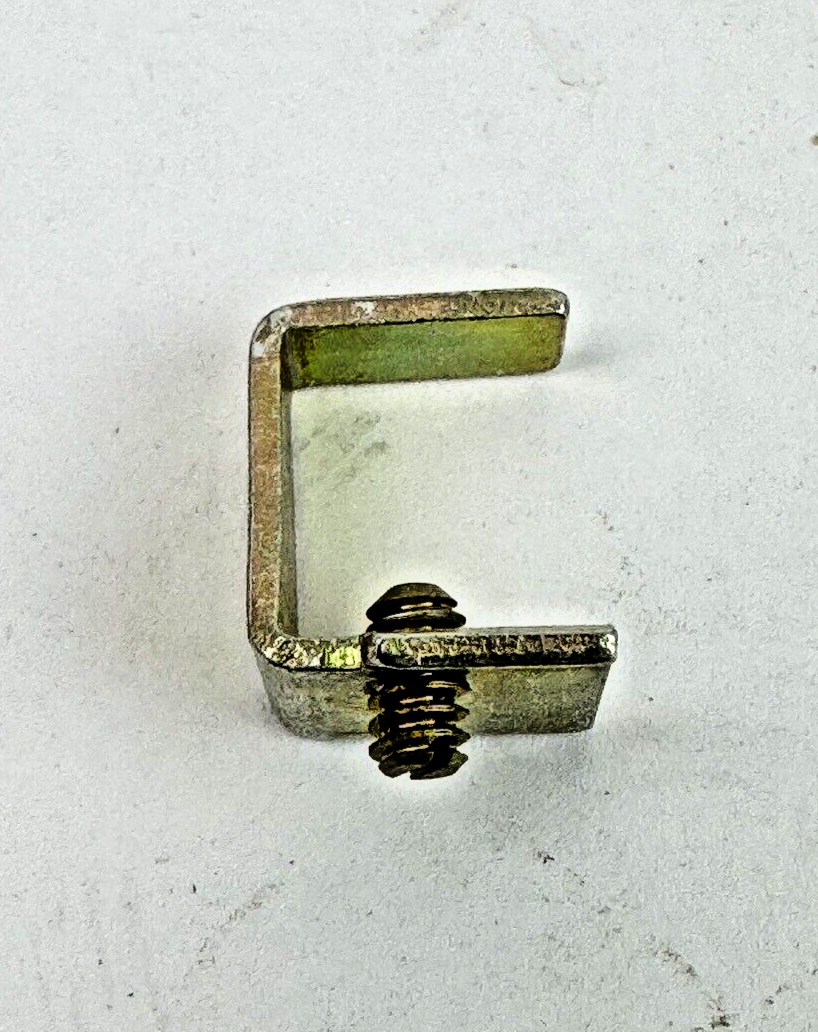 WESTINGHOUSE *BOX OF 10* - 1256C42G01 - HANDLE LOCKDOG - 2P QUICKLAG QP-QB-QC