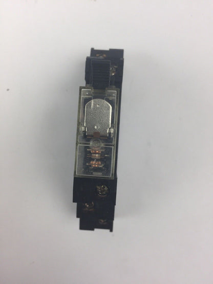 ALLEN BRADLEY 700-HN121 SLIM LINE RELAY 5A 250 VAC 700-HK36Z24-4
