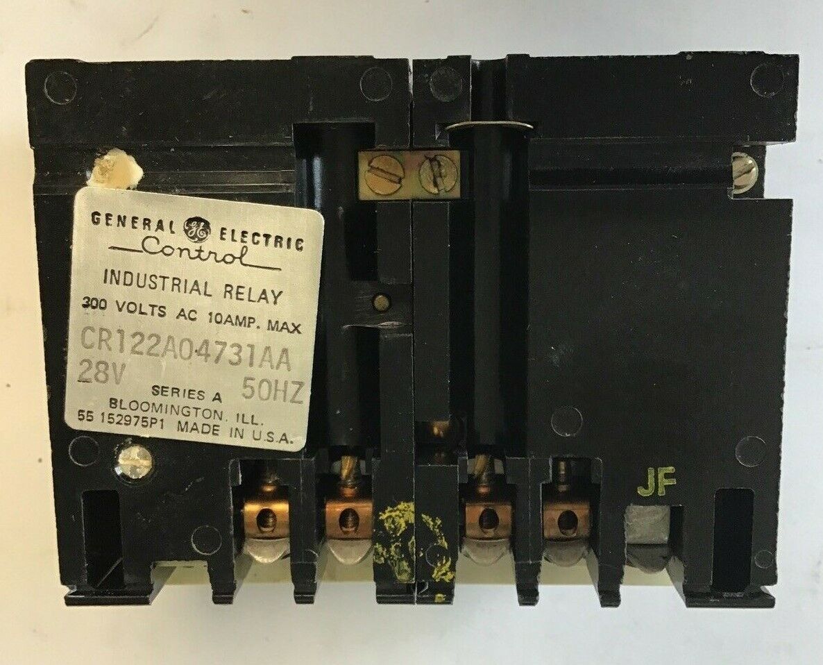 GENERAL ELECTRIC CR122A04731AA 300VAC 10A 28V 50HZ INDUSTRIAL RELAY
