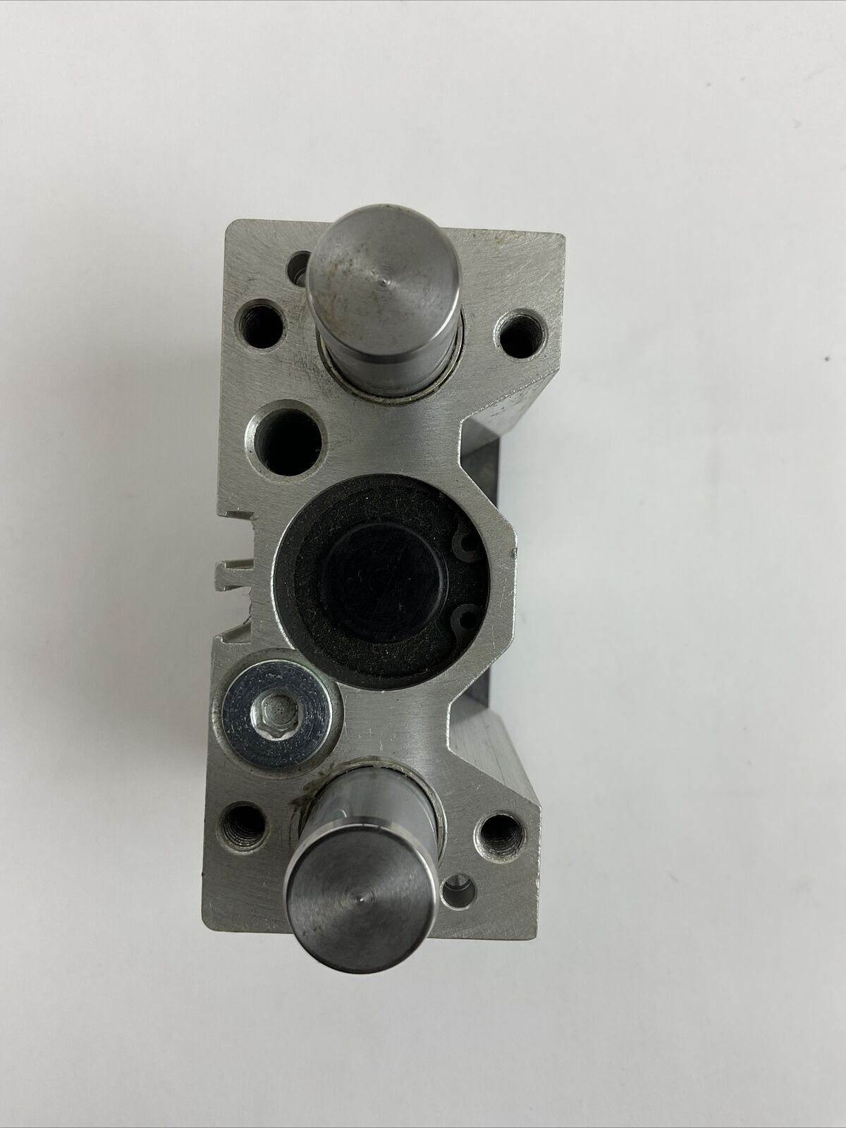 PARKER P5T-J025DGSN025 SHORT STROKE THRUSTER 145PSI