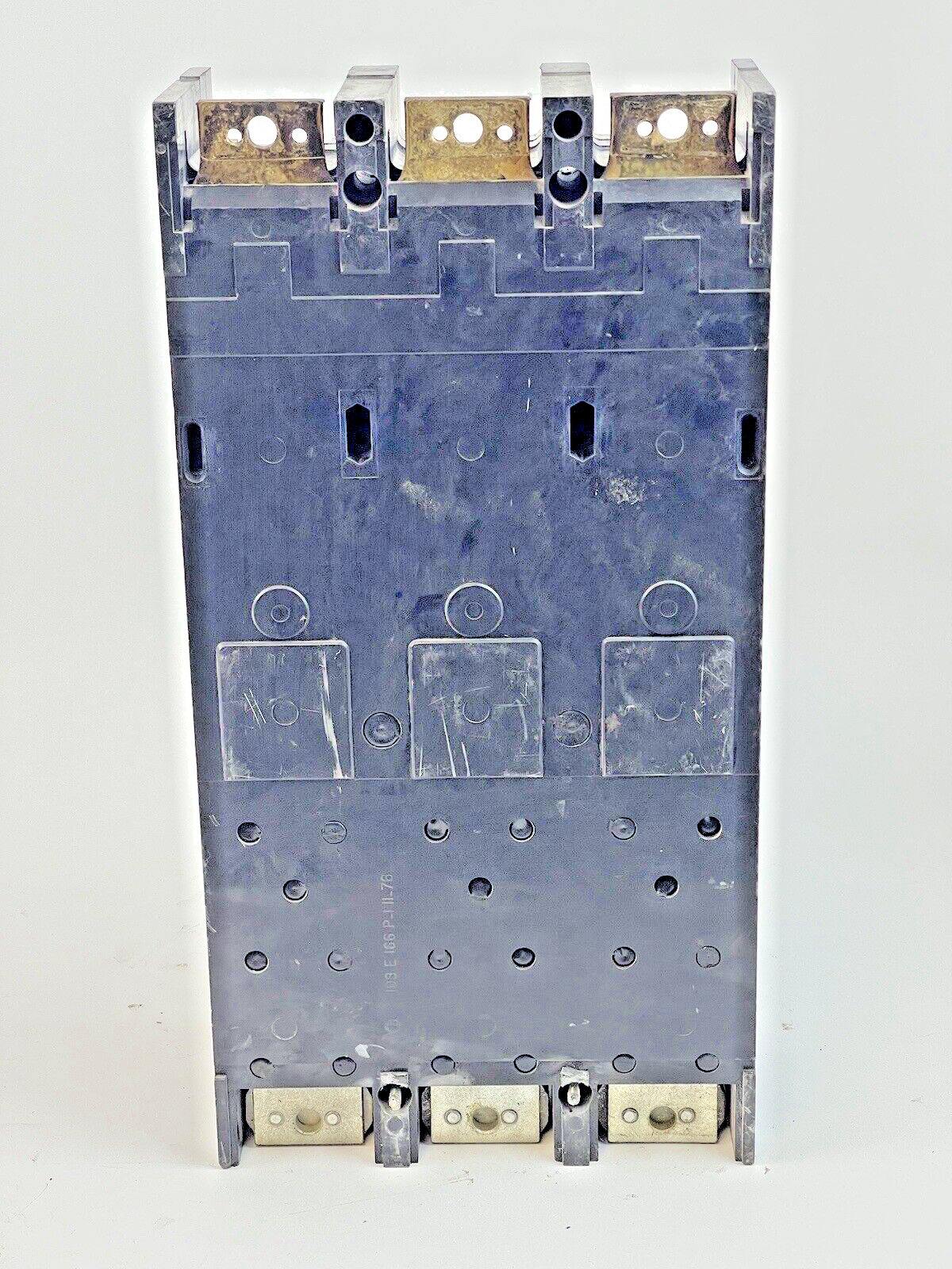 GE - TB43225 - TRI-BREAK CIRCUIT BREAKER - TB43F - 225 A, 3 POLE, 600 VAC