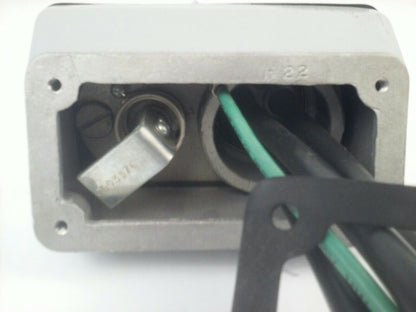 CROUSE HINDS ARKTITE SERIES NBR10341 INTERLOCKING RECEPTACLE 3W 3P 100A STYLE 1