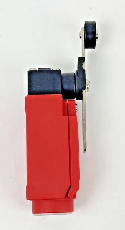ALLEN BRADLEY - 440P-CALS11E - SERIES A - GUARD MASTER - LIMIT SWITCH