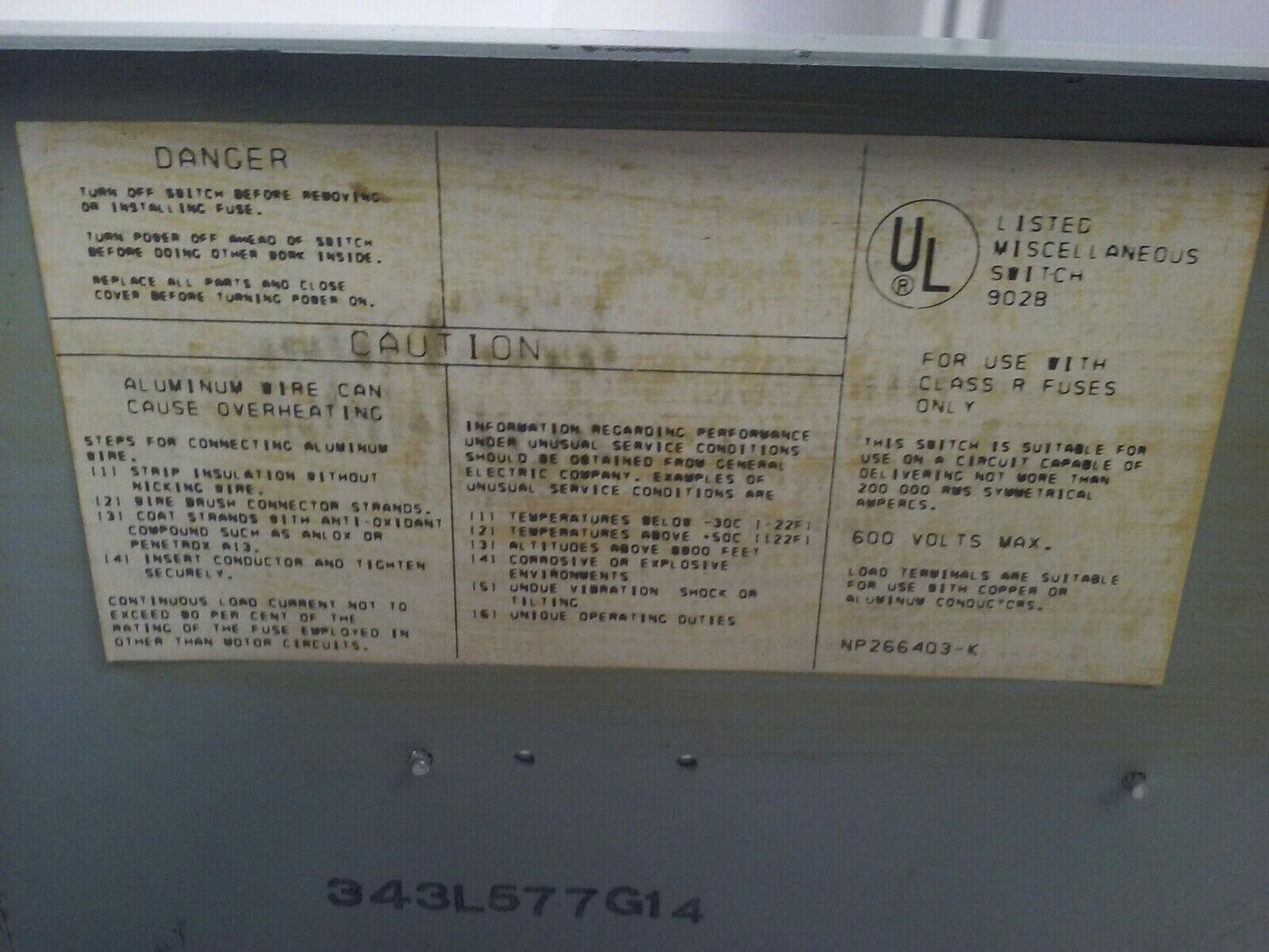 GE QMR364R FUSIBLE INTERRUPTER SWITCH, 200A, 600VAC, 3P, QMR, W/ HARDWARE