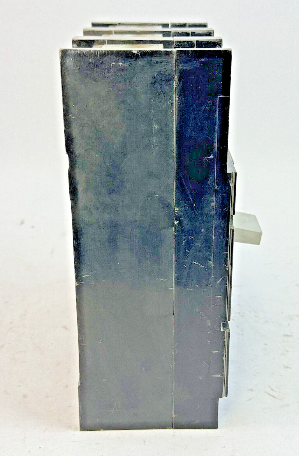 GE - TJJ436250 - IND. CIRCUIT BREAKER W/ 250A TRIP UNIT - 3 POLE/600 VAC/250A