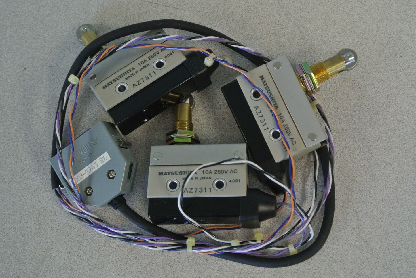 FANUC A660-8003-T743 CABLE ASSEMBLY w/GUIDE for S-100 / AZ7311 + 8003-T743 RL