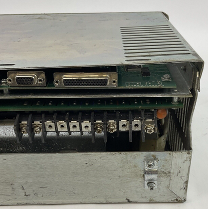 ALLEN BRADELY 2098-DSD-HV150-SE SERVO DRIVE SER.B  3PH FIRM. V1.53 ***PARTS***