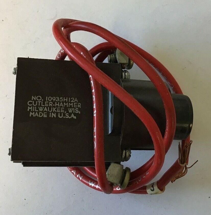 CUTLER HAMMER 10935H12A PUSHBUTTON