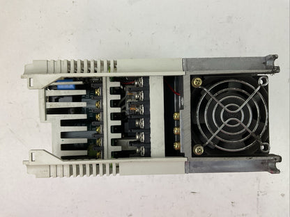 MITSUBISHI MR-J2S-200B-S030 AC SERVO OUTPUT 170V 11A INPUT 200-230V POWER 2kW