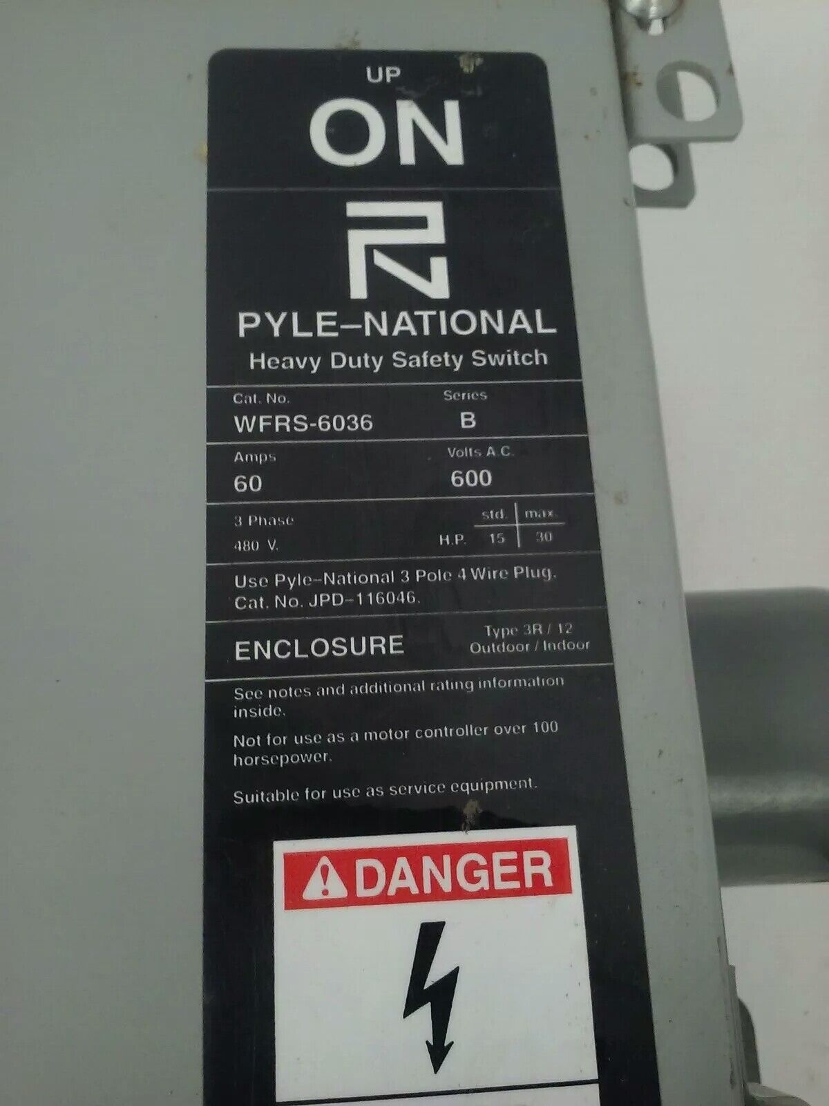 PYLE NATIONAL WFRS-6036 SAFETY SWITCH 3P 60A 600V 50HP TYPE 3R/12 RAINPROOF