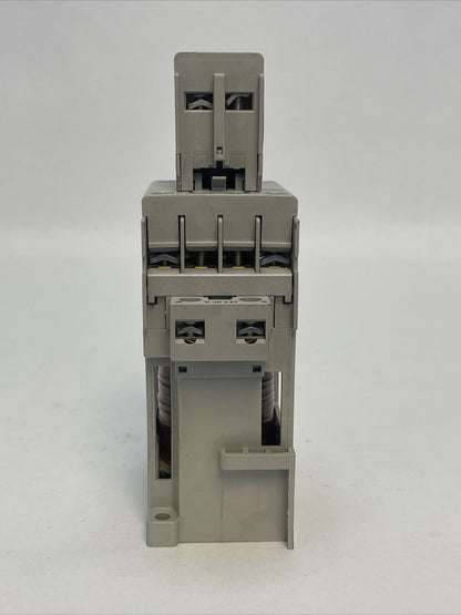 ALLEN BRADLEY 100-C12D*10 CONTACTOR SER A 600VAC 25A 10HP COIL 24VDC 100-F SER B