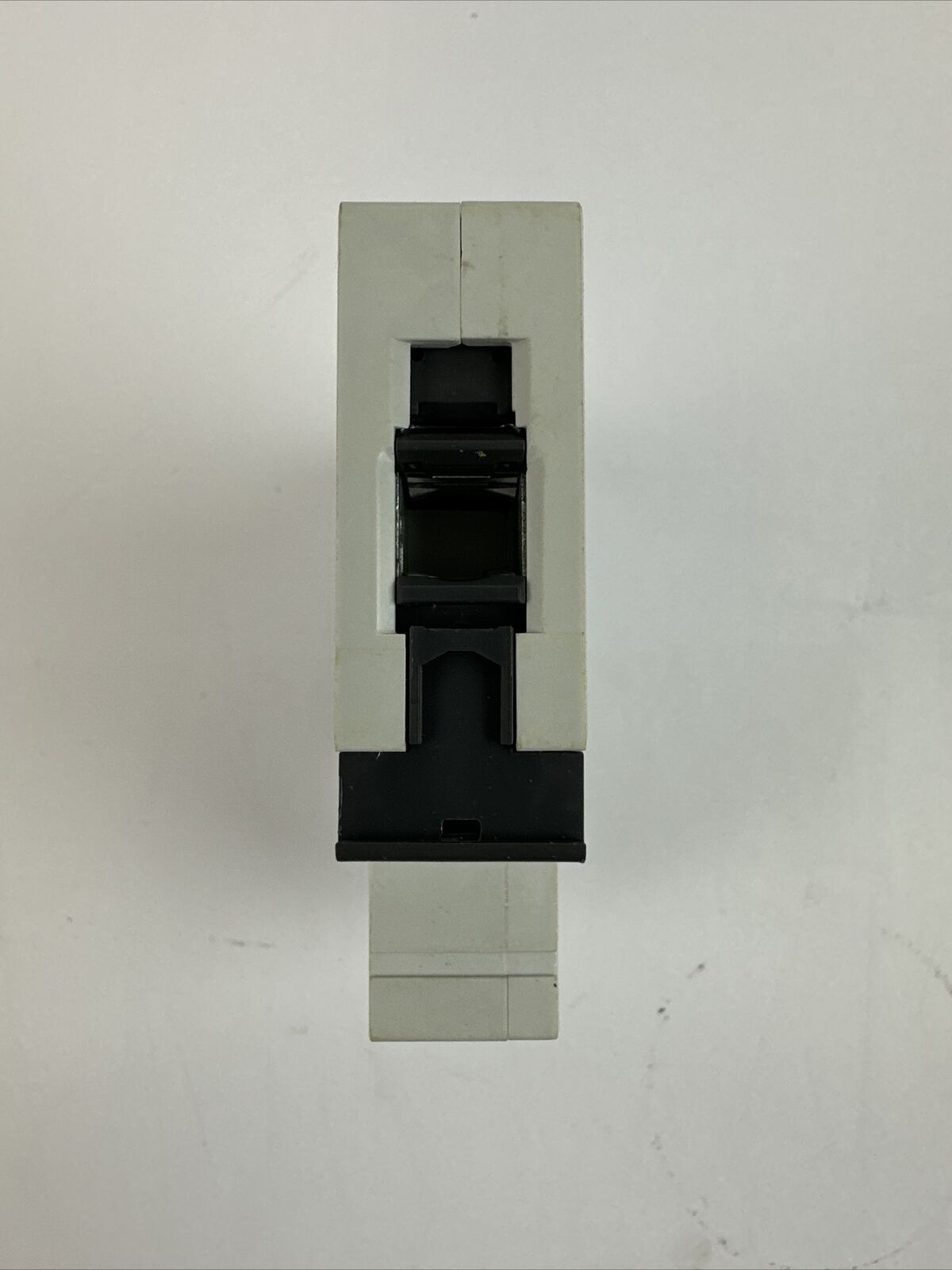 SIEMENS 5SY4106-8 CIRCUIT BREAKER 230/400VAC