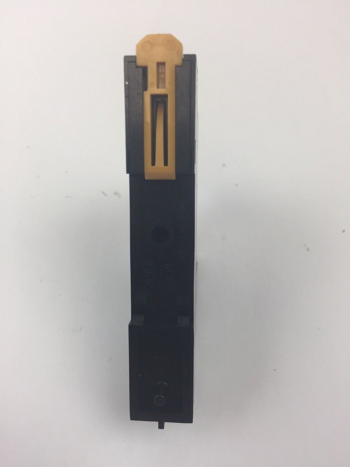 ALLEN BRADLEY 700-HN122 SLIM LINE RELAY 5A 250 VAC 700-HK32Z24-4