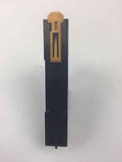 ALLEN BRADLEY 700-HN122 SLIM LINE RELAY 5A 250 VAC 700-HK32Z24-4