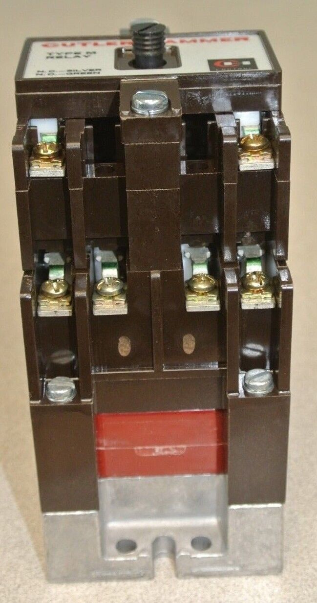 CUTLER-HAMMER D26MR60A / TYPE M RELAY / 600V / 120V COIL / 6 N.O.-0 N.C.