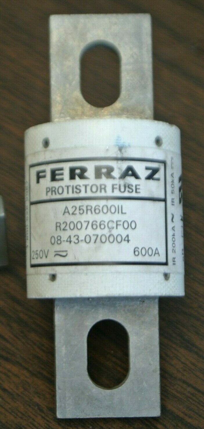 FERRAZ A25R600IL PROTISTOR FUSE / 600A / 250V / NEW SURPLUS