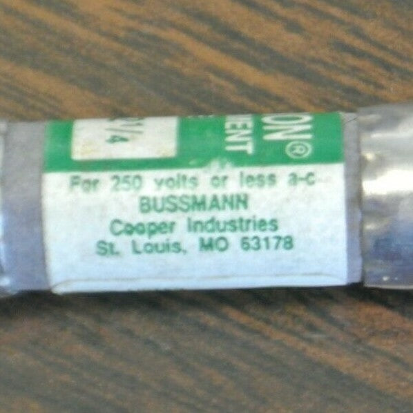 LOT of 5 / BUSS FNM-2-1/4 DUAL-ELEMENT FUSE / 2-1/4A / 250V