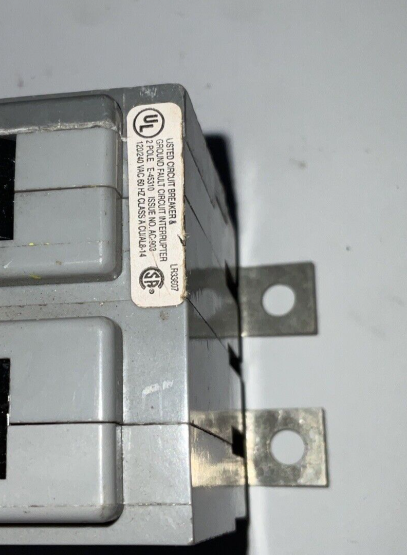CUTLER HAMMER QBHGF2020 CIRCUIT BREAKER 120/240VAC 2POLE