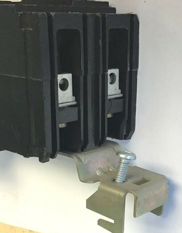 SQUARE D FA22020AB CIRCUIT BREAKER 20AMP 2POLE 240VAC/250VAC