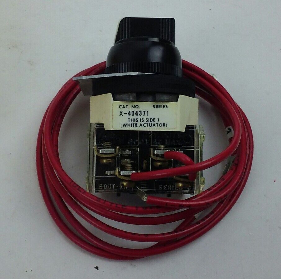 ALLEN BRADLEY 1481-N51A 3 POSITION SELECTOR SWITCH KIT SIZES 0-1-2-3 ser B (NEW)