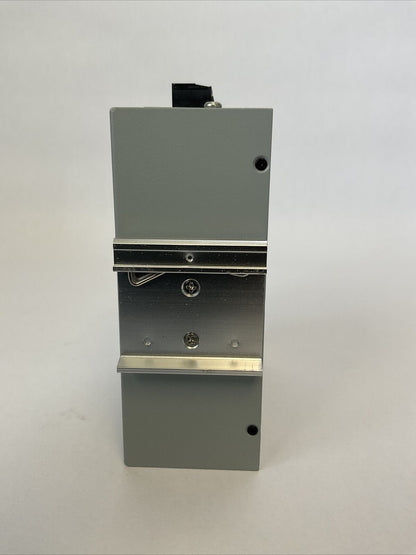 ALLEN BRADLEY 1783-US8T SER A DIR/VER 10000326813/00 UNMANAGED ETHERNET SWITCH
