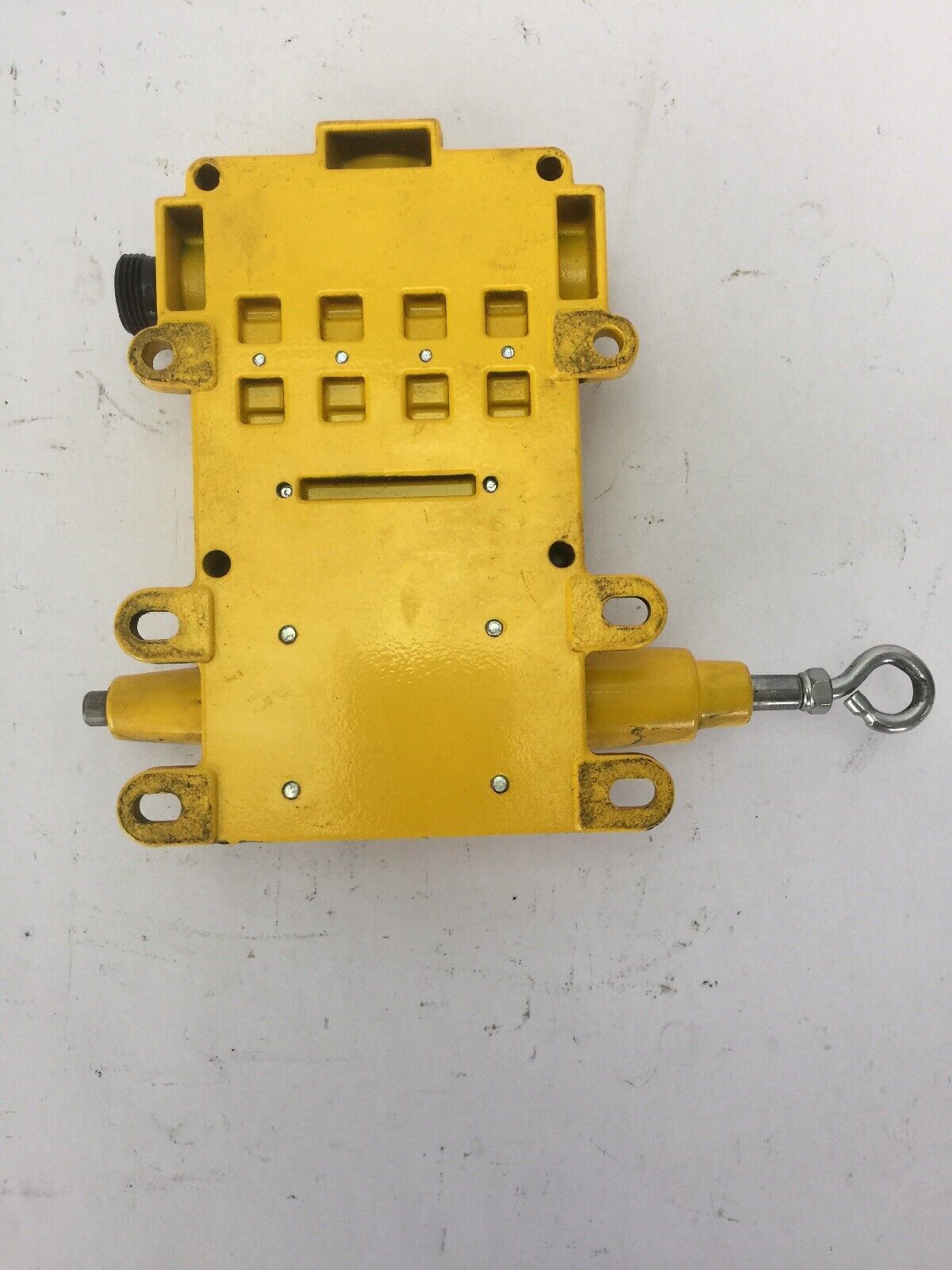 REES 04962-100 CABLE OPERATED SWITCH