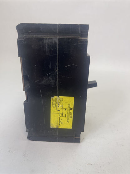 SQUARE D FAL32015 CIRCUIT BREAKER SERIES 2 240VAC 250VDC 15AMP 3POLE