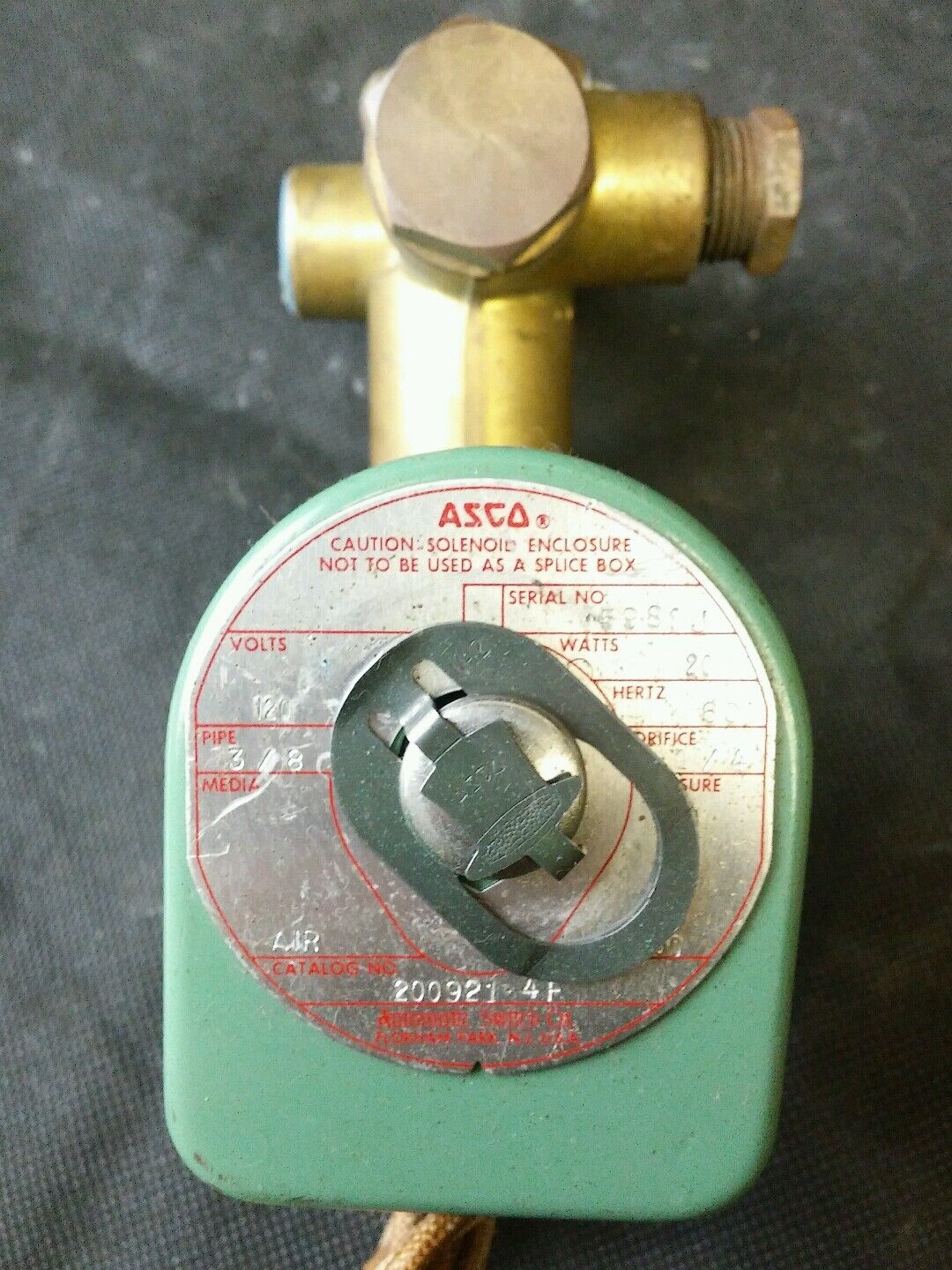 ASCO RED HAR SOLENOID VALVE 200921 4RF 110/120VAC 250PSI 1/4"