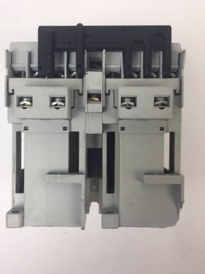 ALLEN BRADLEY 100-C09Z*10 REVERSING CONTACTOR 600VAC 25A COIL 24VDC