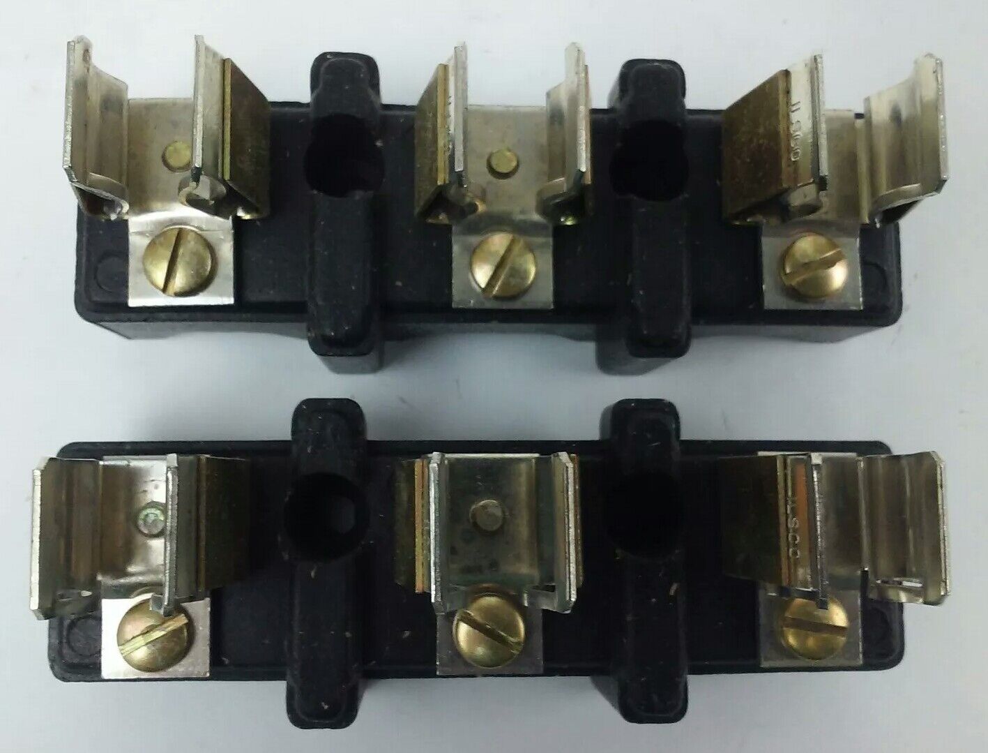 ALLEN BRADLEY 1491-N223 SER. A, FUSE BLOCK, 60A-250V, 30A- 600V, 3P, NEW OTHER