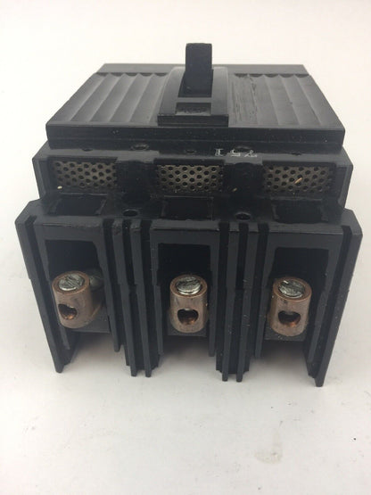 GE TE132030 CIRCUIT BREAKER 240 VAC 30 AMP 3 POLE