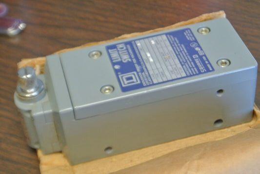 SQUARE D 9007 BR63B2 HEAVY DUTY TURRET HEAD LIMIT SWITCH for HAZARDOUS LOCATION