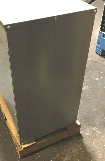 SQUARE D EE45T92HISNLP TRANSFORMER 45KVA 480V PRIM. 220Y/127 118.1A 60HZ TYPE 2