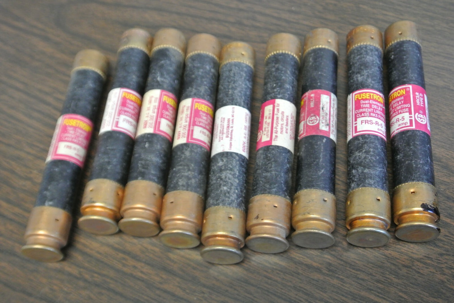 / BUSS FRS-R-5 FUSETRON DUAL-ELEMENT TIME-DELAY RK5 FUSES 5A 600V***LOTOF9***