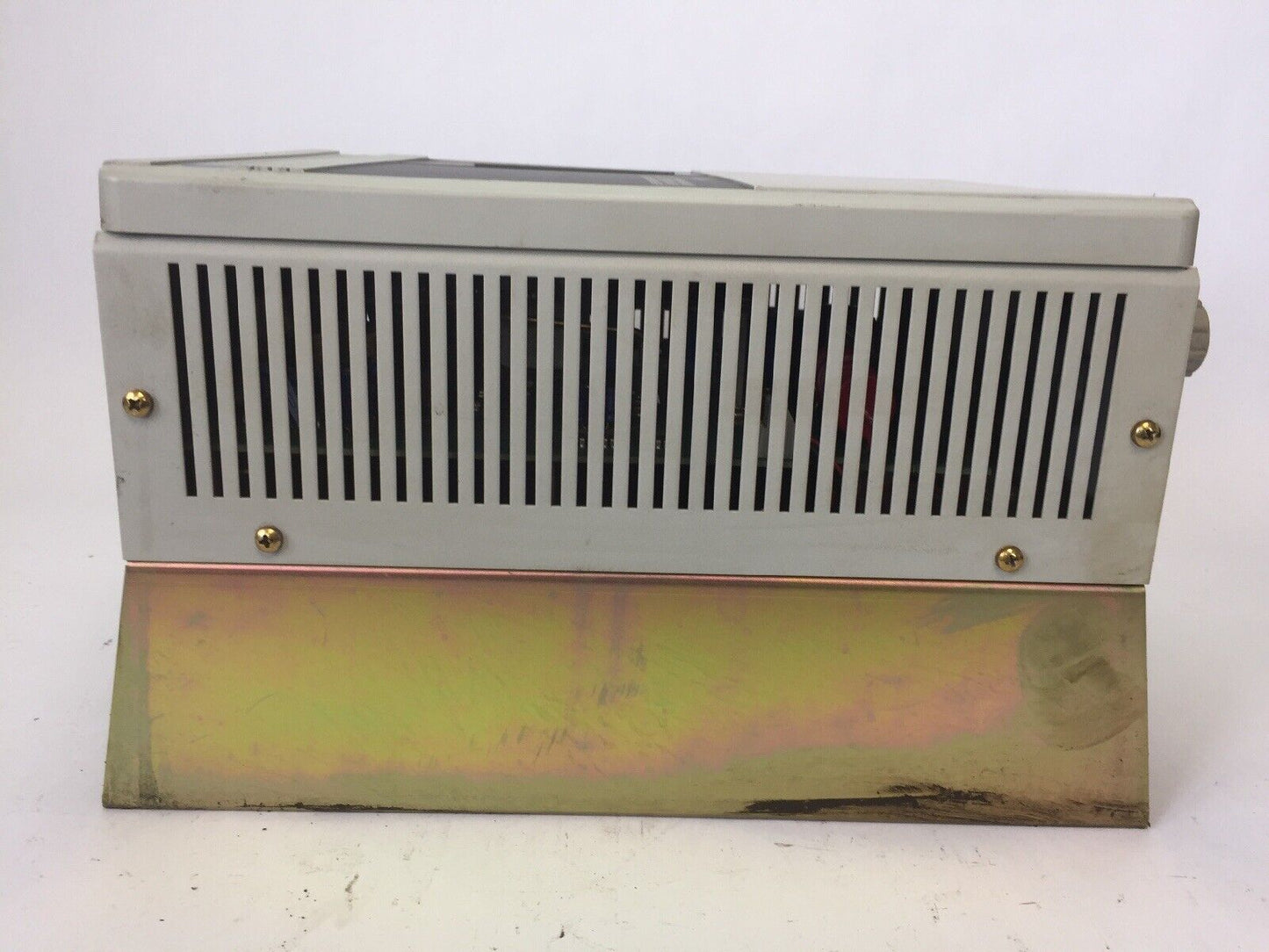 ALLEN BRADLEY 1336S-BRF100-AA-EN4-HA2-L6 DRIVE AC INPUT 380/480V AC OUTPUT 460V