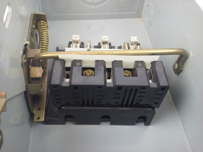WESTINGHOUSE, HUN362, SAFETY SWITCH, 60A, 600V, 3P, TYPE 1 INDOOR, MISSING PARTS