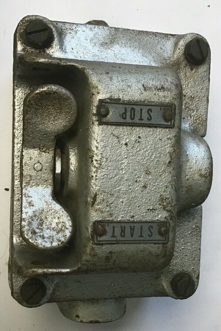 WESTINGHOUSE TYPE HDW PUSHBUTTON STATION 1033993-B 600VOLTS