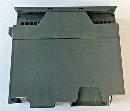 SIEMENS 6ES7 322-1HH01-0AA0 SIMATIC S7 DIGITAL OUTPUT