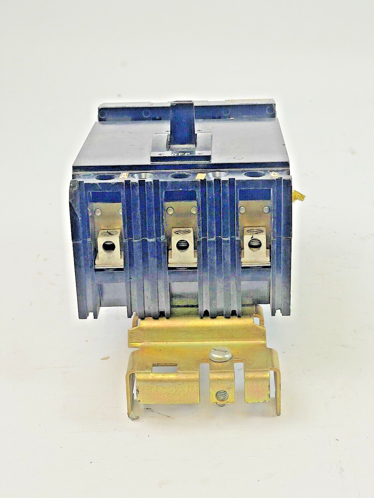 SQUARE D - LJ-9517 - CIRCUIT BREAKER -  480 VAC, 20 A, 3 POLE - TYPE  FA 34020