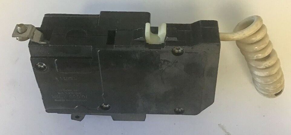 SQUARE D QOB130EPD1200 CIRCUIT BREAKER 30AMP 120VAC