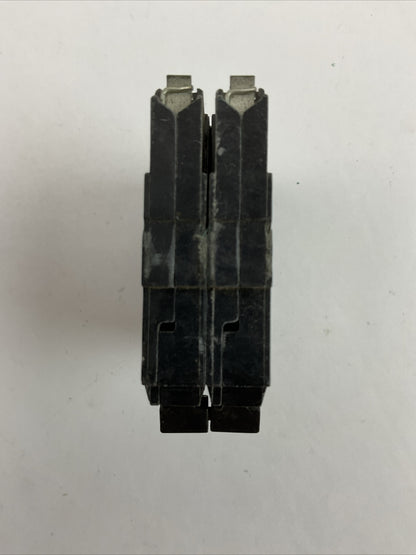 GE THQP240 CIRCUIT BREAKER 2POLE 40AMP 120/240VAC (LOT OF 4)