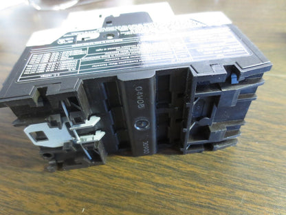 EATON XTPR004BC1 STARTER + XTPAXFA11 AUXILIARY CONTACT