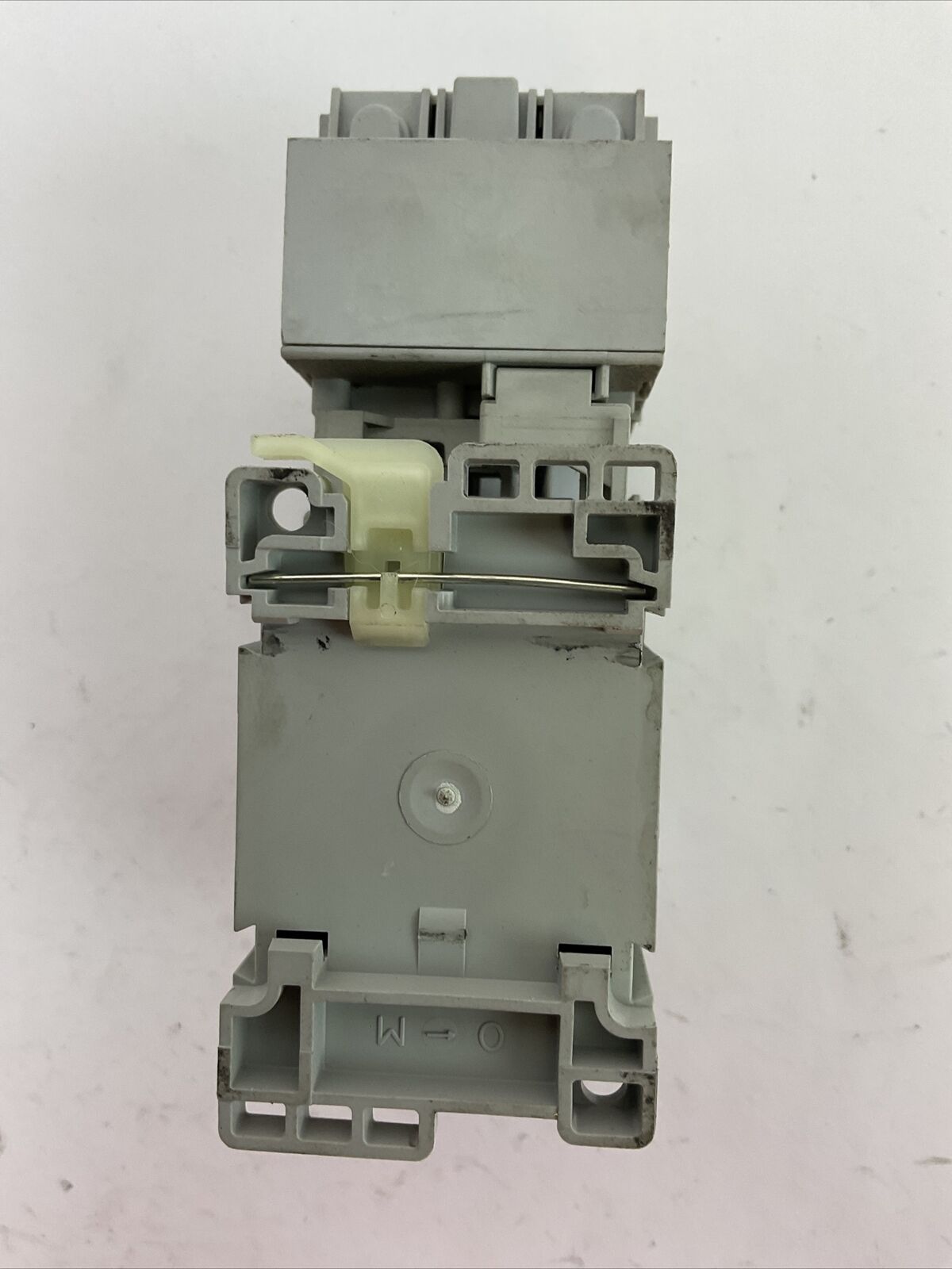 ALLEN BRADLEY STARTER (100-C12E*10 COIL 24VDC + 193-EA1EB 1.6-5.0A)