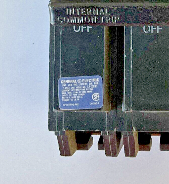 GE THQB32070 CIRCUIT BREAKER 240VAC 3POLE 70A