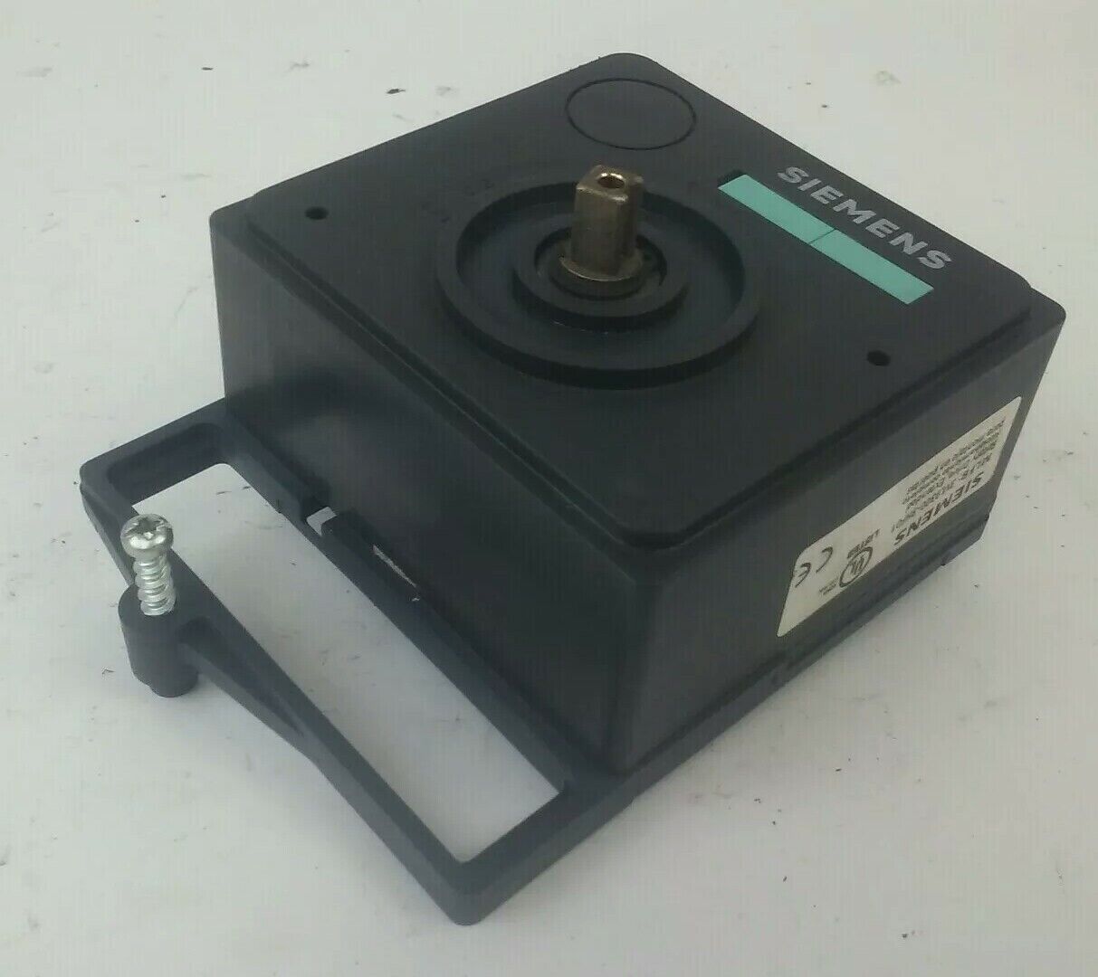 SIEMENS ROTARY DRIVE OPERATING MECHANISM 3VL9300-3HF01