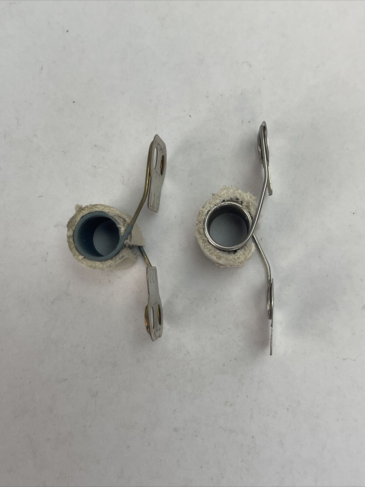 SYLVANIA L2.6 HEATER (LOT OF 2)