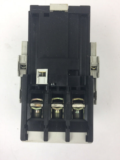 GE CL10E300M CONTACTOR LB4ED COIL 24-28VAC/DC 50/60HZ BCLL11 & BCLL20 AUX CONTAC