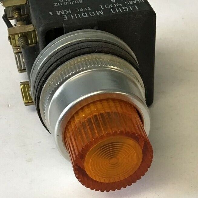 SQUARE D 9001KT-1 PILOT LIGHT PUSH TO TEST 120V 60HZ SER.B ORANGE CAP